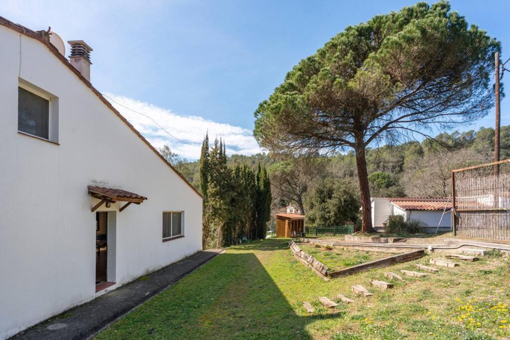 Villa Casa Con Piscina Cerca De Gerona Exterior foto