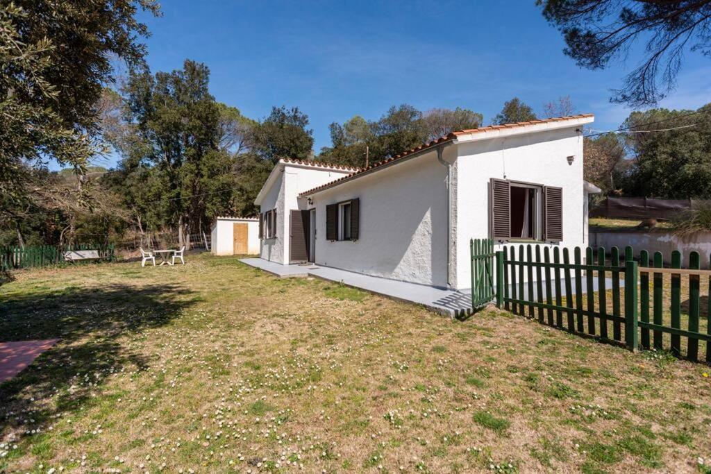 Villa Casa Con Piscina Cerca De Gerona Exterior foto