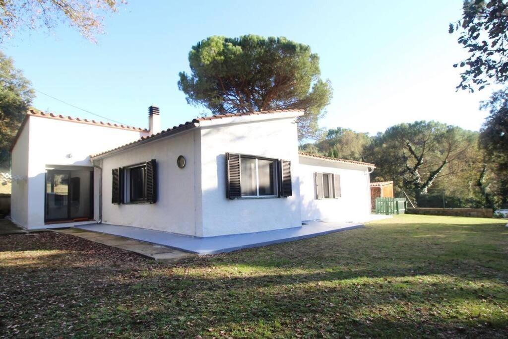 Villa Casa Con Piscina Cerca De Gerona Exterior foto